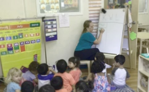 幼儿园读书月活动倡议书